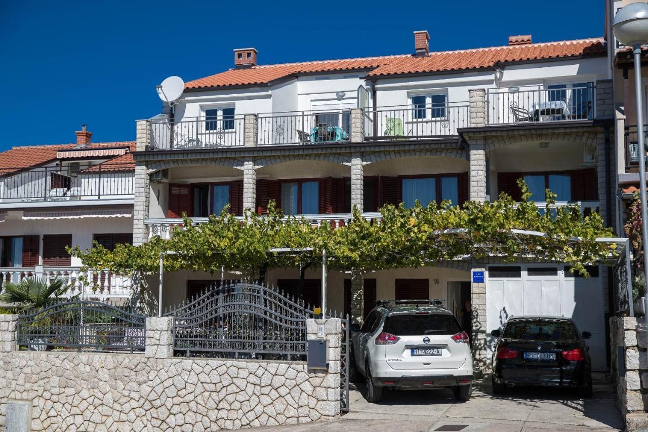Apartments Baretic Crikvenica Exterior foto