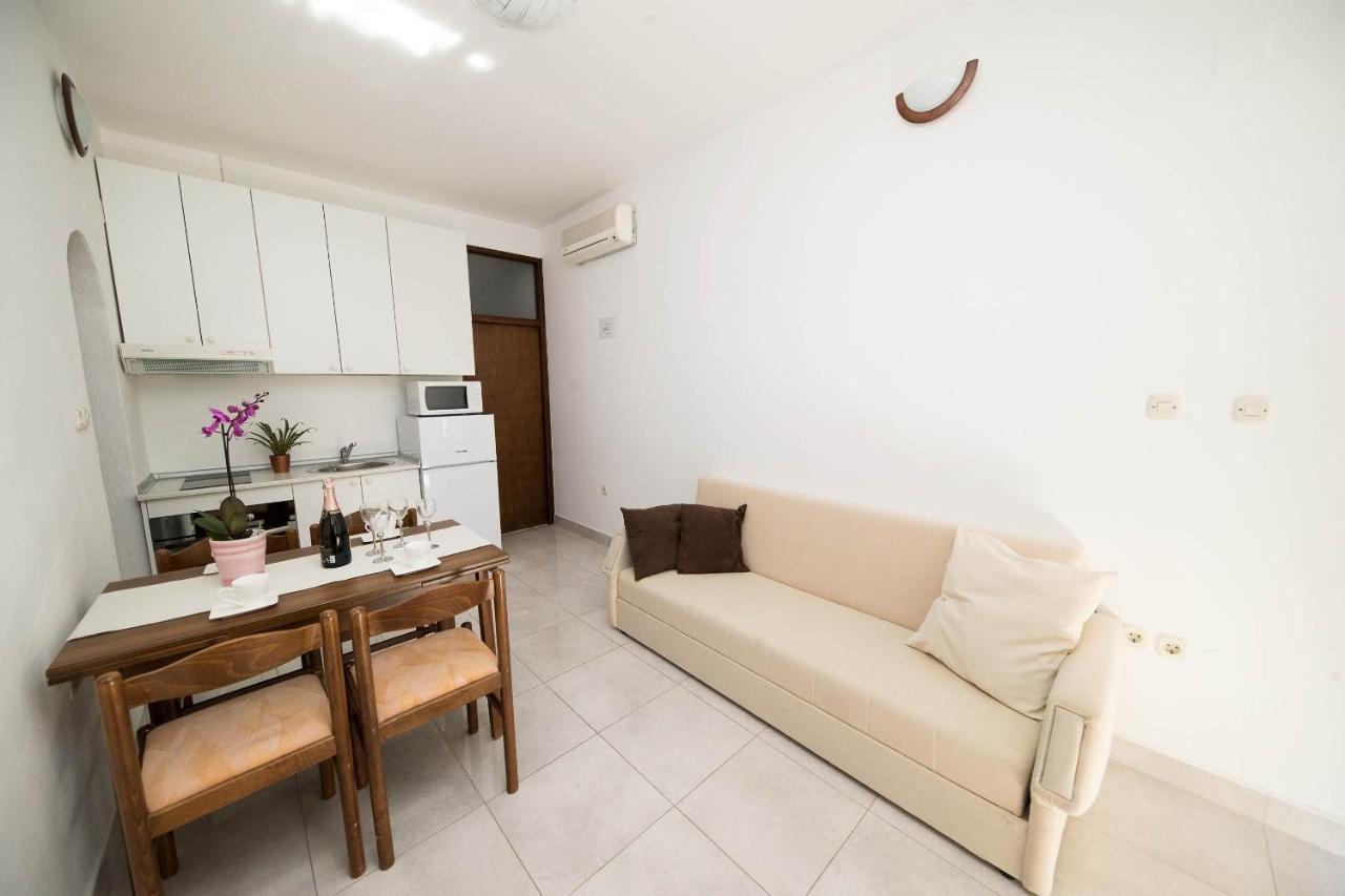 Apartments Baretic Crikvenica Exterior foto