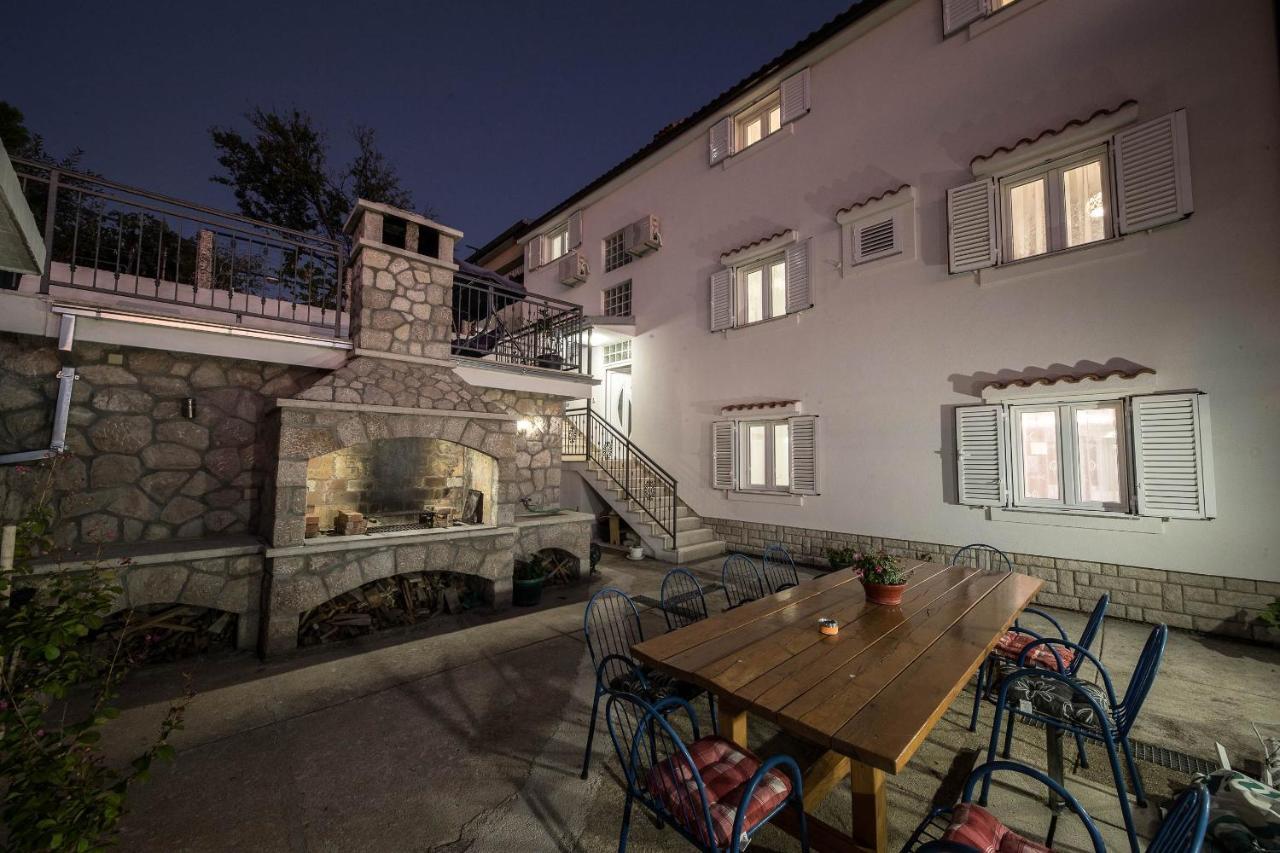 Apartments Baretic Crikvenica Exterior foto